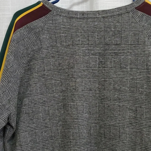 SHINESTAR SWEATER - Picture 5 of 6